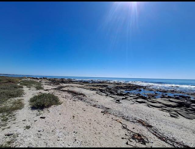 LAND FOR SALE IN SANDY POINT
